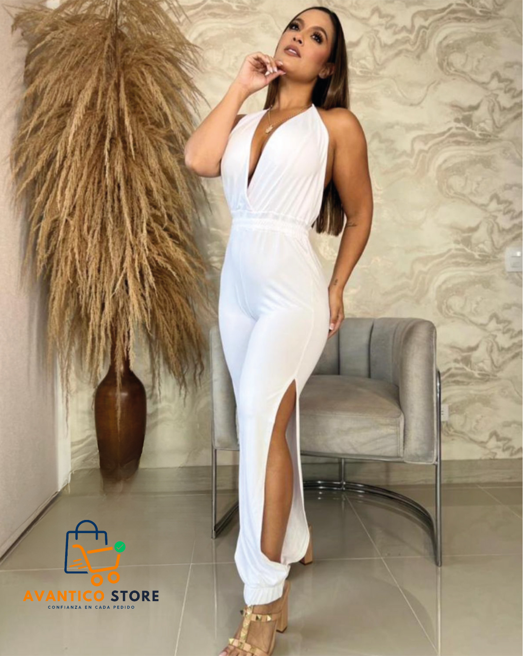 Enterizo ICONIC  –  Escote profundo, espalda descubierta y abertura lateral en las piernas - Elegancia y Comodidad con 40% de Descuento 🔥